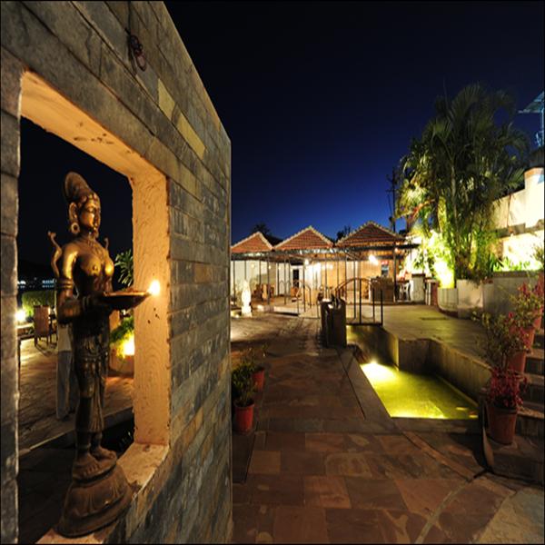 Restaurant_Manas_Resort