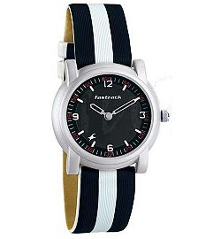 Titan Fastrack (9660AL02)