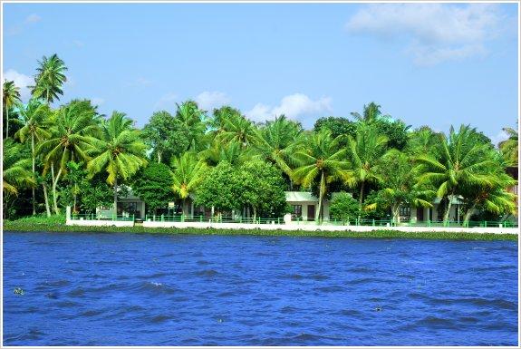 Illikkalam Lake Resort Front view 