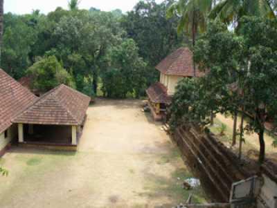 Another view of the Olappamanna Mana