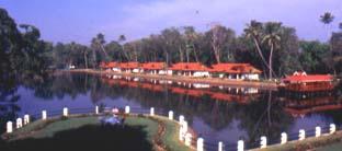 Another view of the cottages and villas 