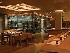 Restaurant at Four seasons