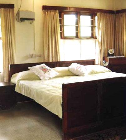 Bedroom facility at Akkara Homestay, Kottayam 
