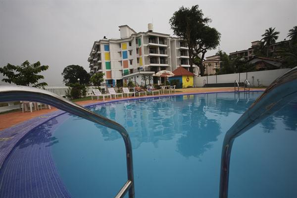 SwimmingPool at Palmarinha Resort, Goa